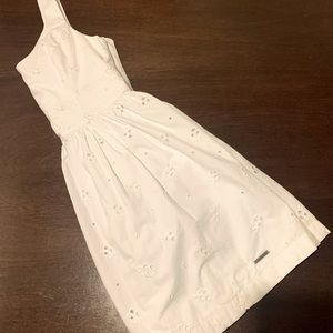 A B E R C R O M B I E &  F I T C H size (2)